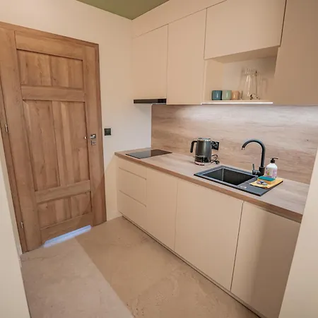 아파트 Alegrima *